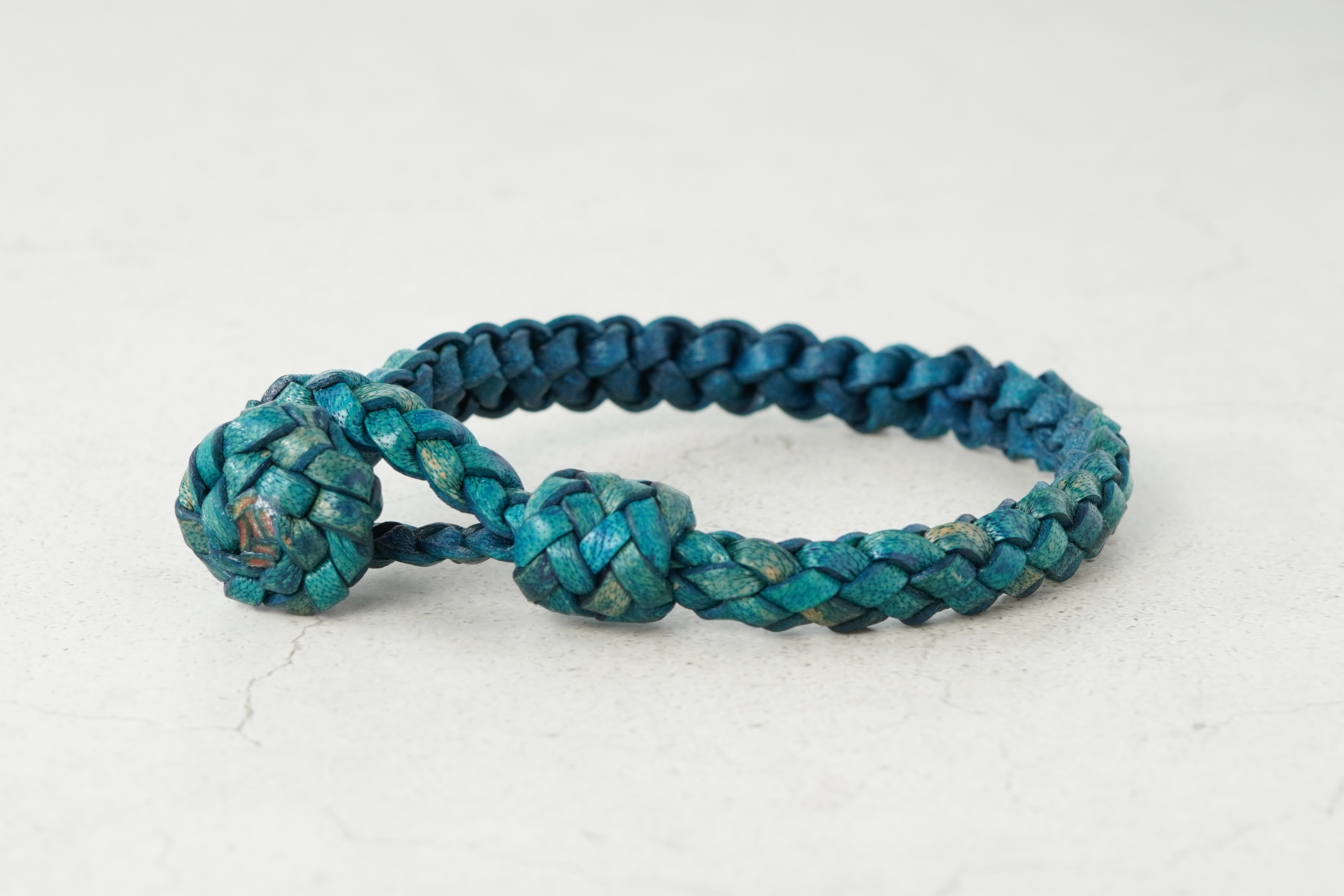 Steel 8 Line - Blue 메인 이미지